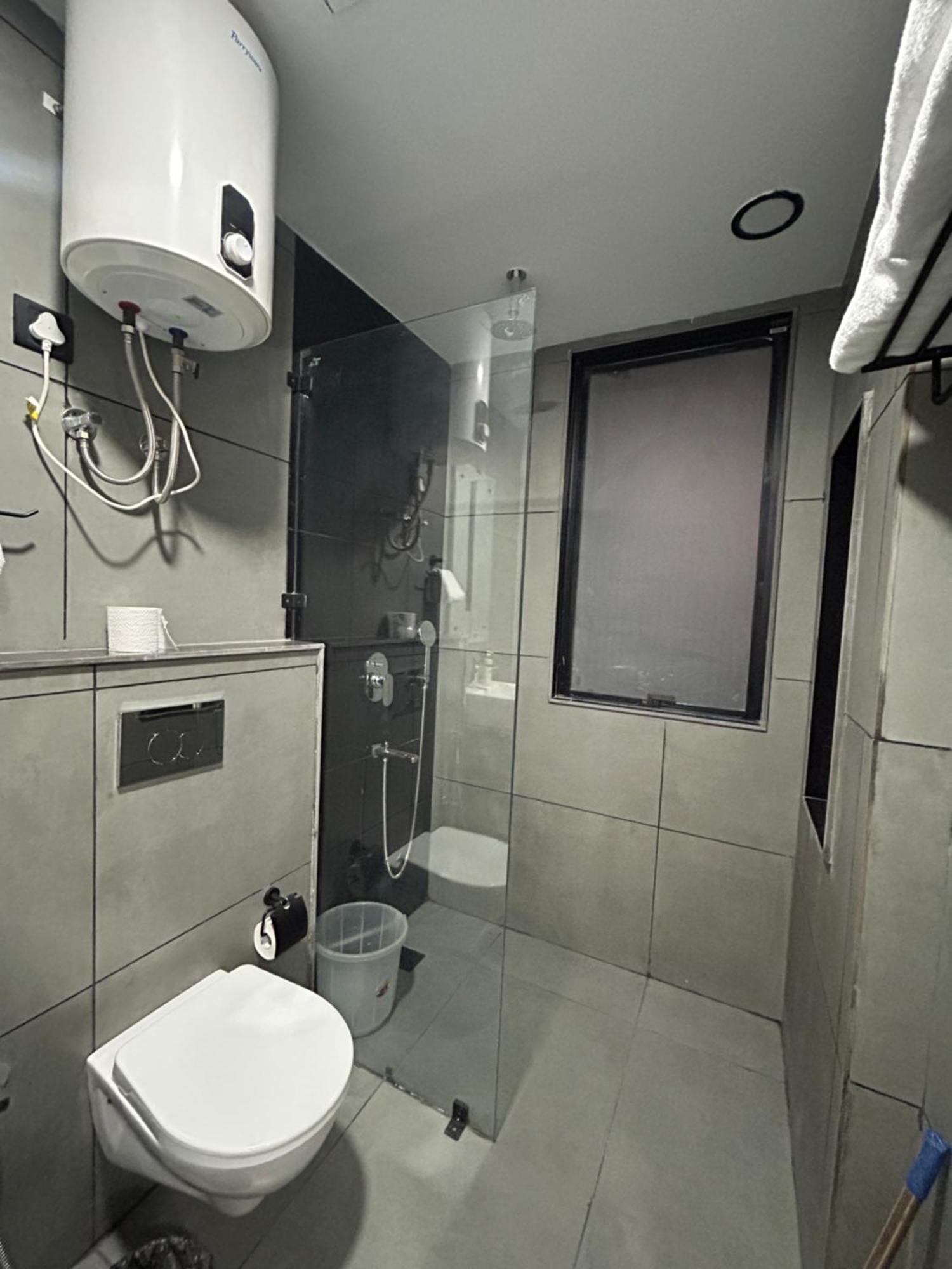 Bedchambers Serviced Apartment, Golf Course, 구르가온 외부 사진